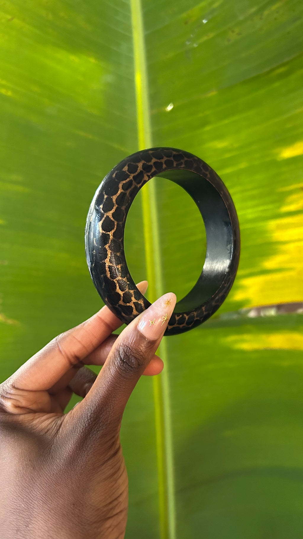 Noir Scale wooden bangle