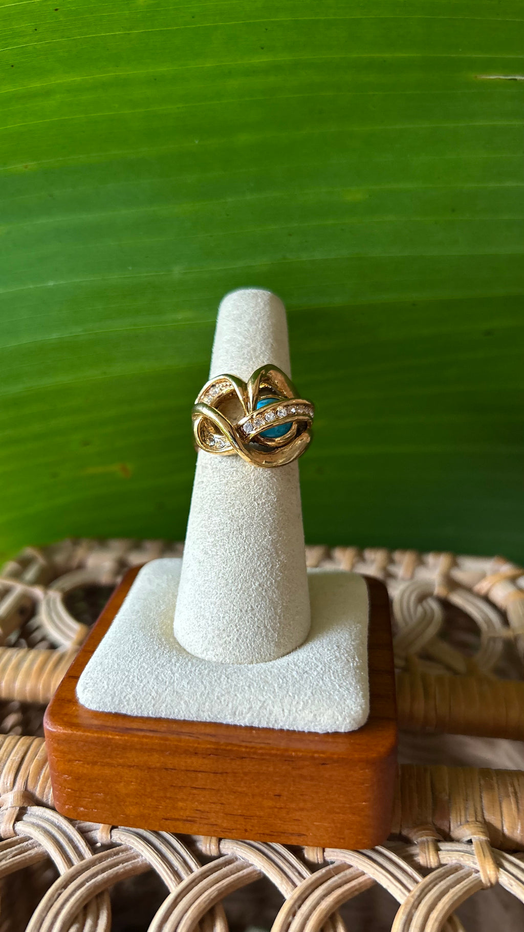 Vintage rose spiral turquoise crystal ring