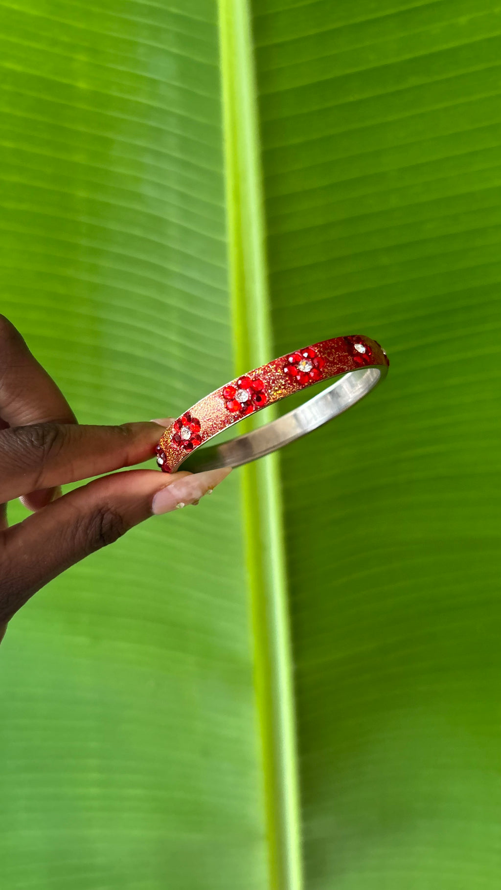 Red floral glitter bangle