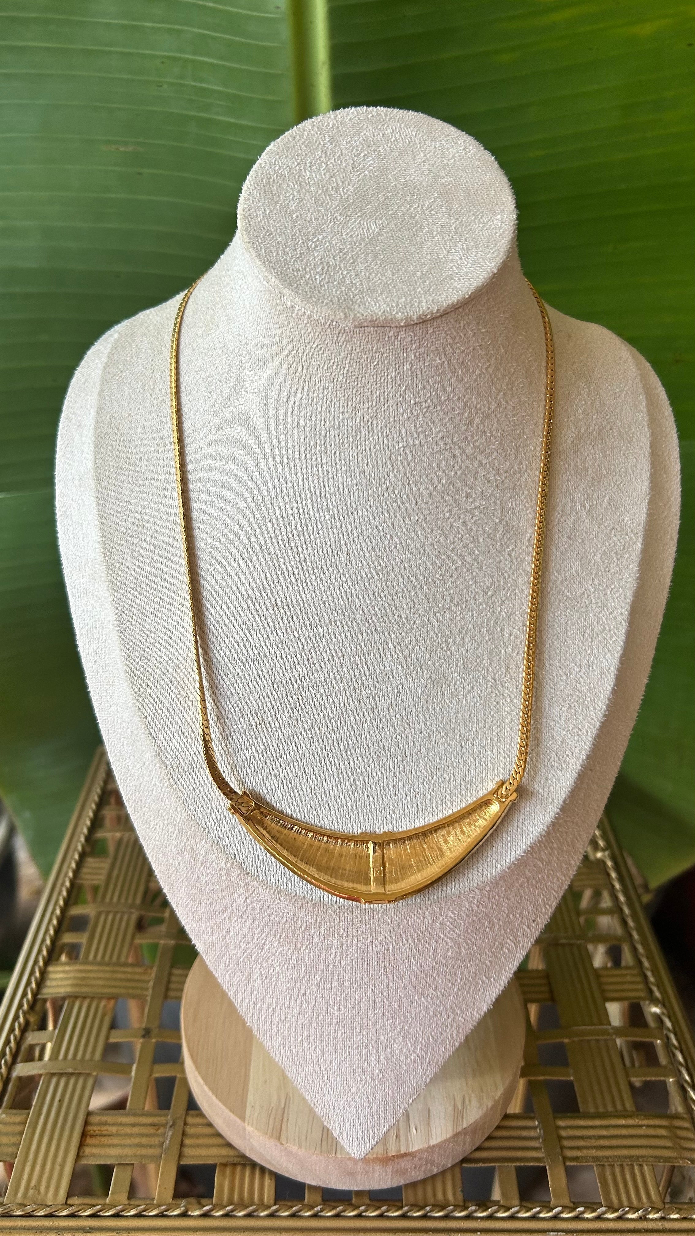 90s vintage black gold enamel rhinestone necklace