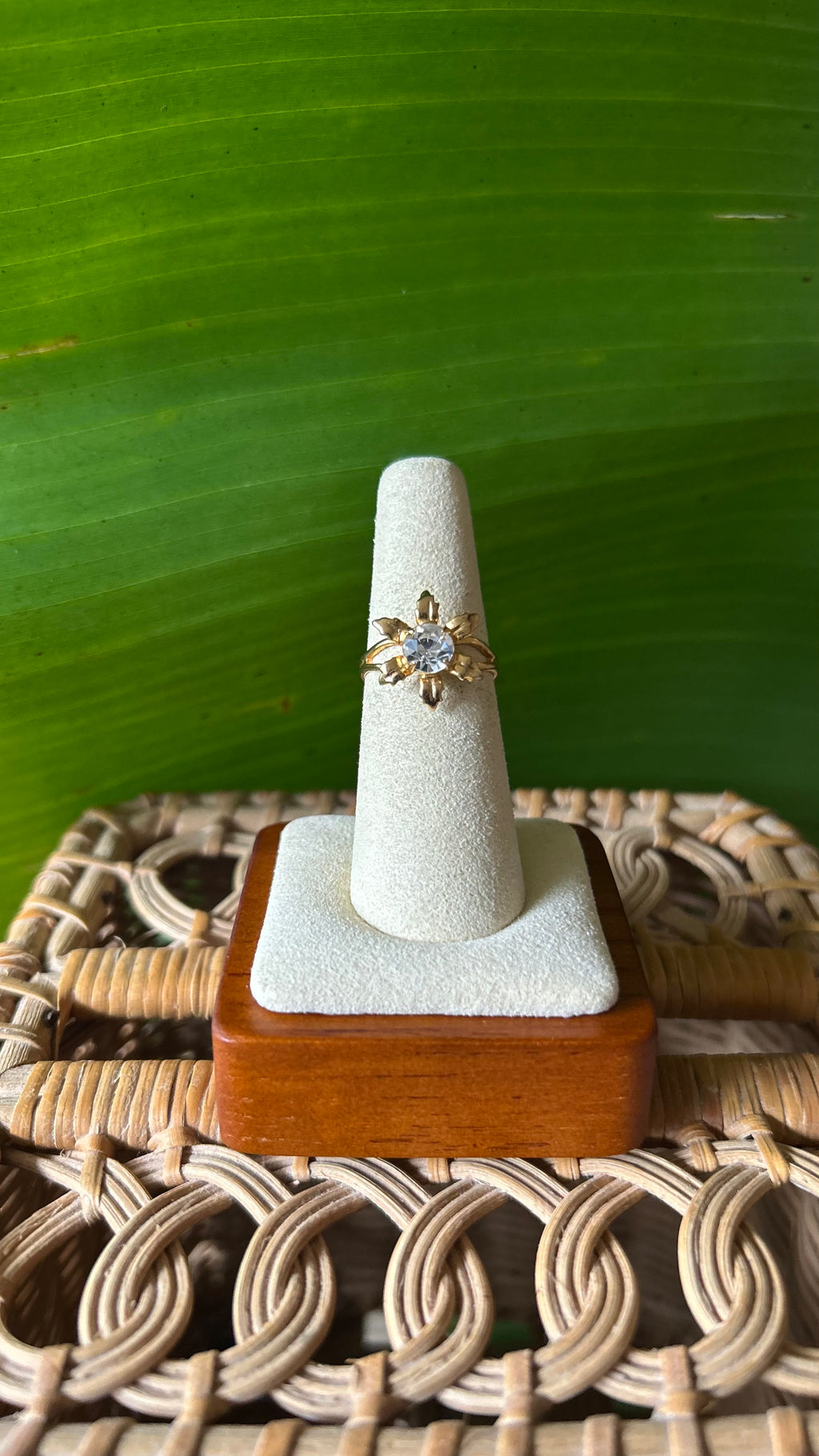 Gold flower crystal adjustable ring