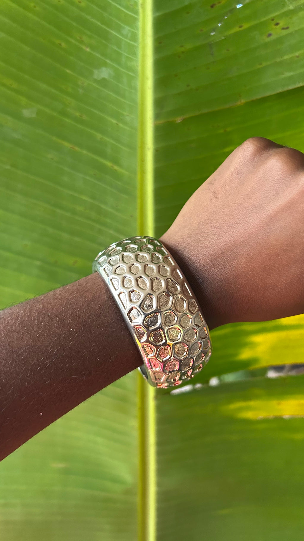 Silver Hive chunky bangle