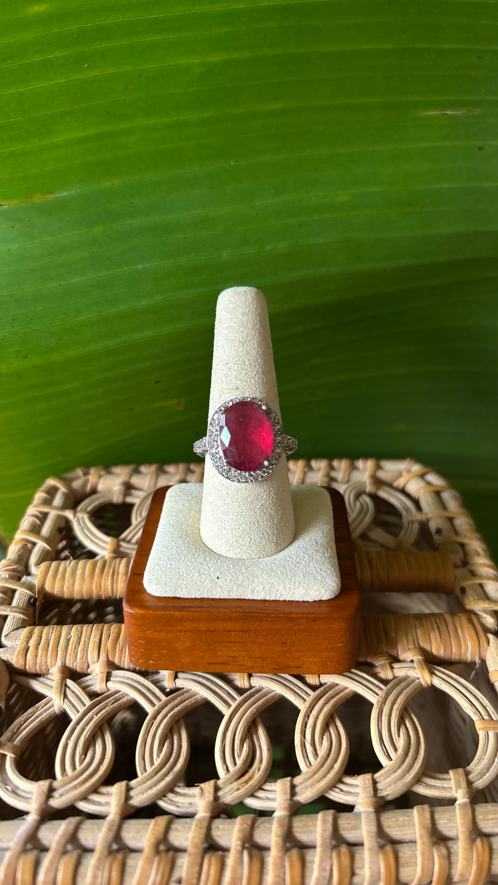 Oval crystal Cherry ring