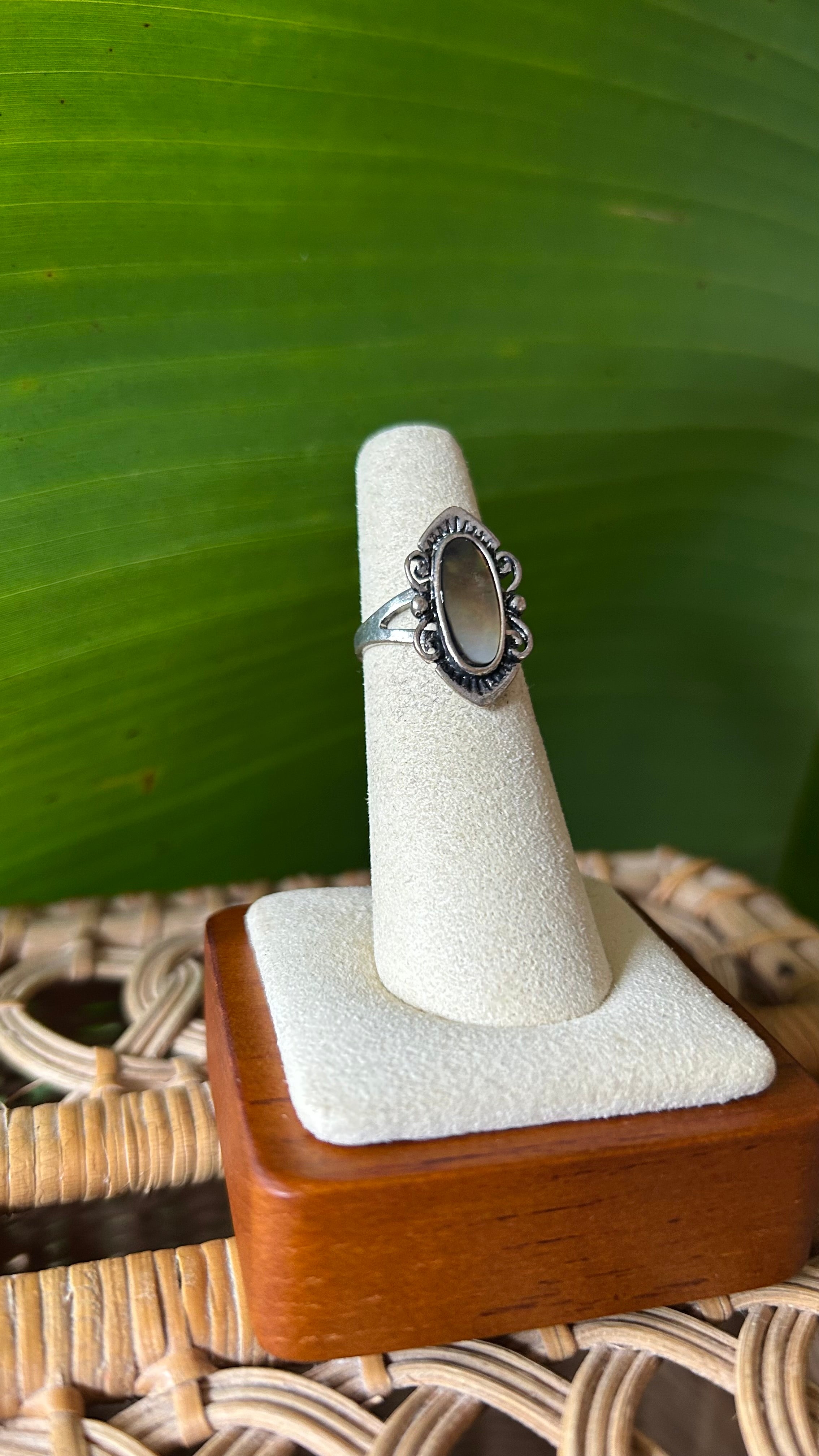 Mother of pearl ring