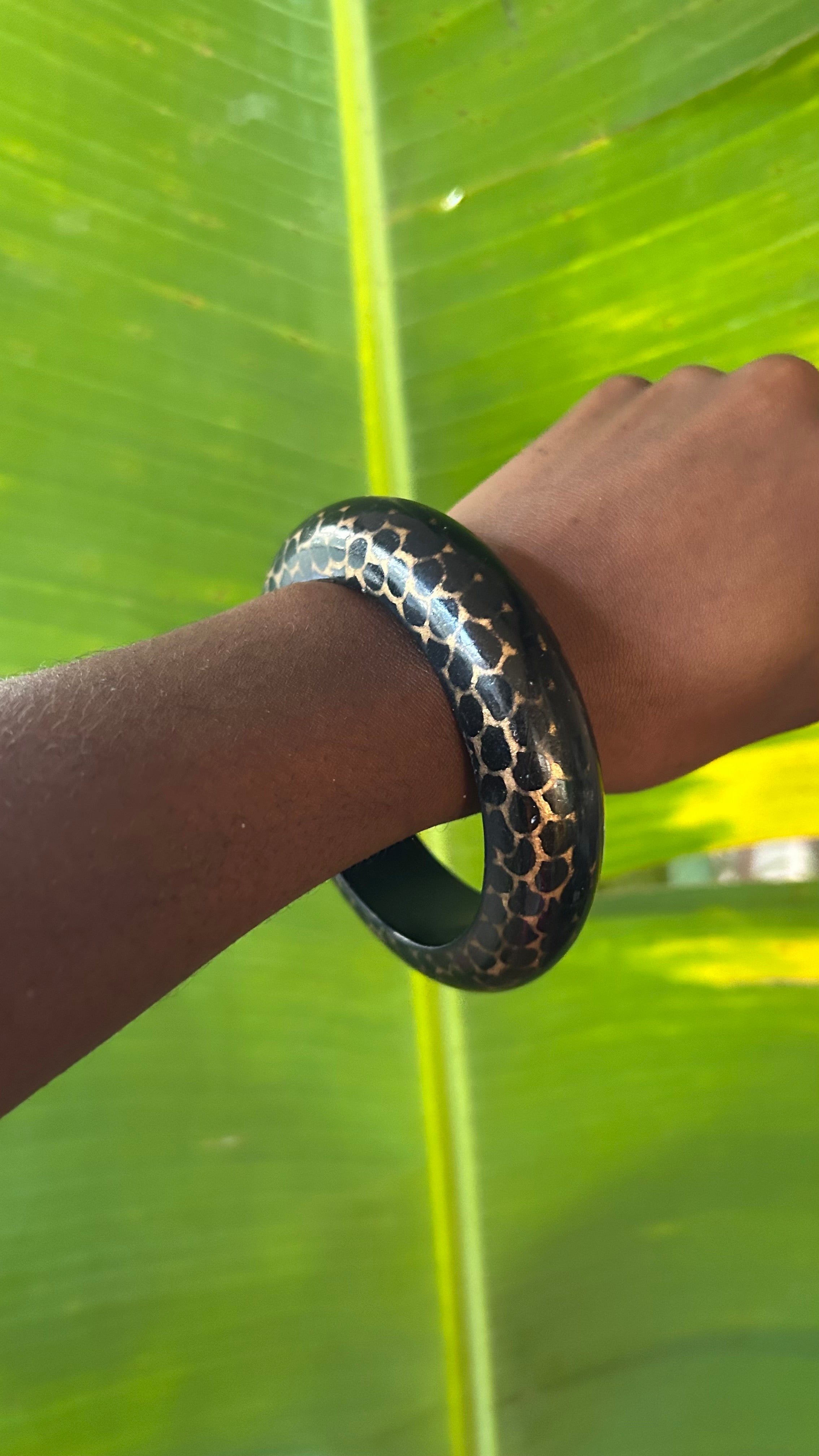 Noir Scale wooden bangle