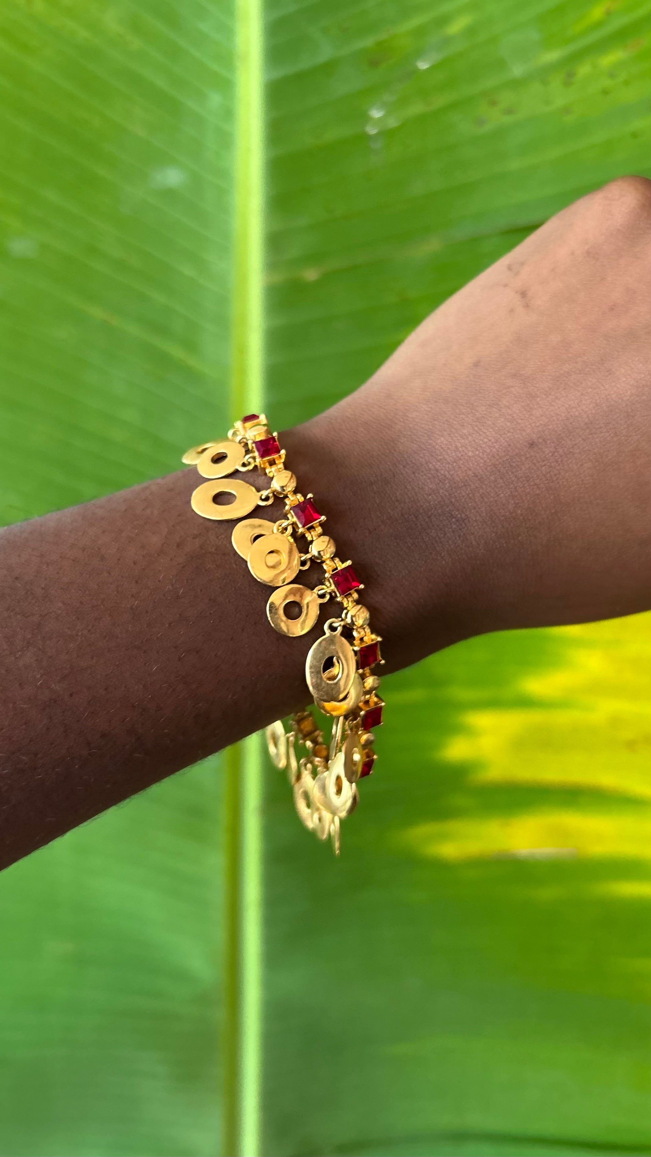Vintage gold red rhinstone dangle bracelet