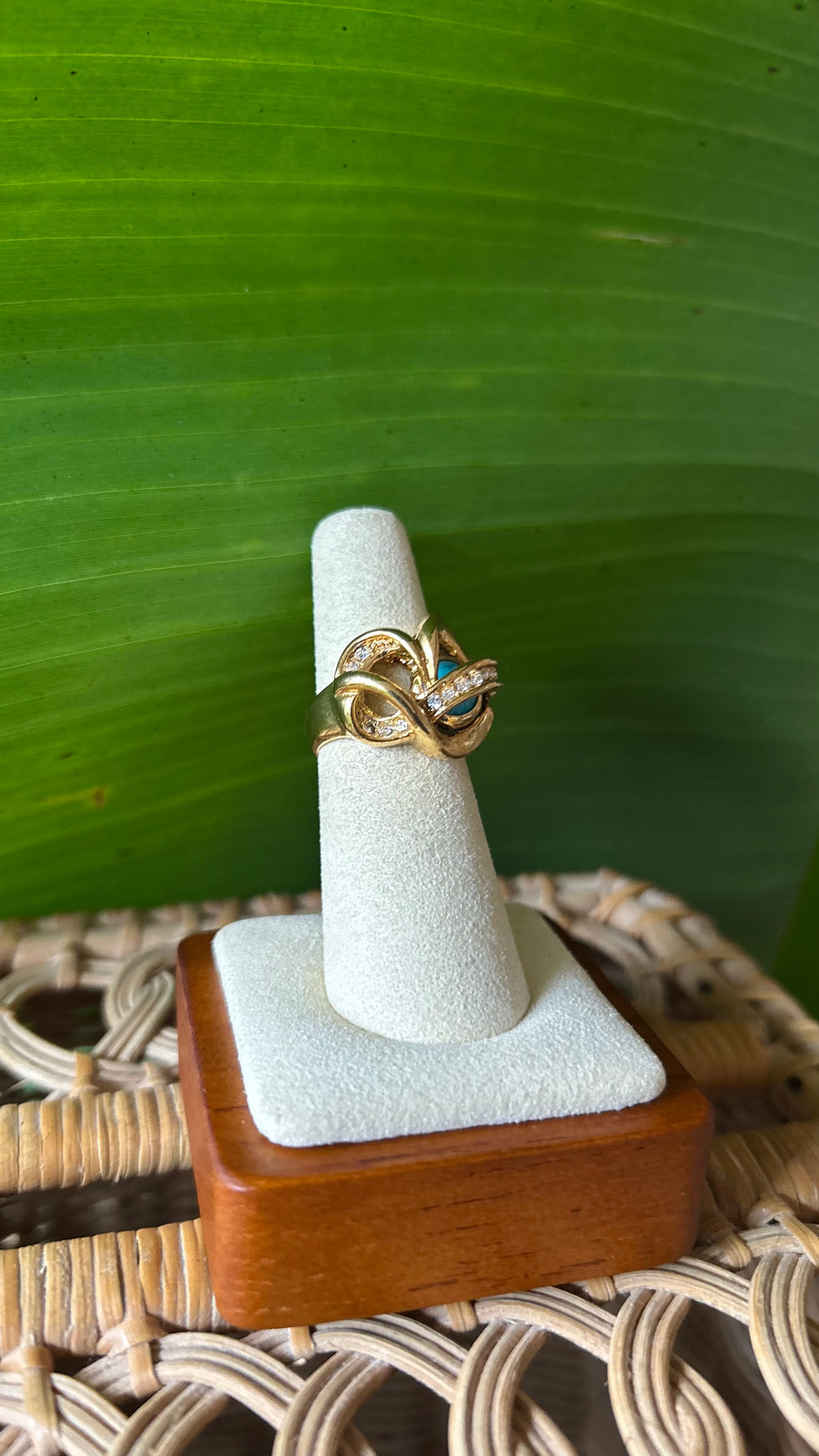 Vintage rose spiral turquoise crystal ring