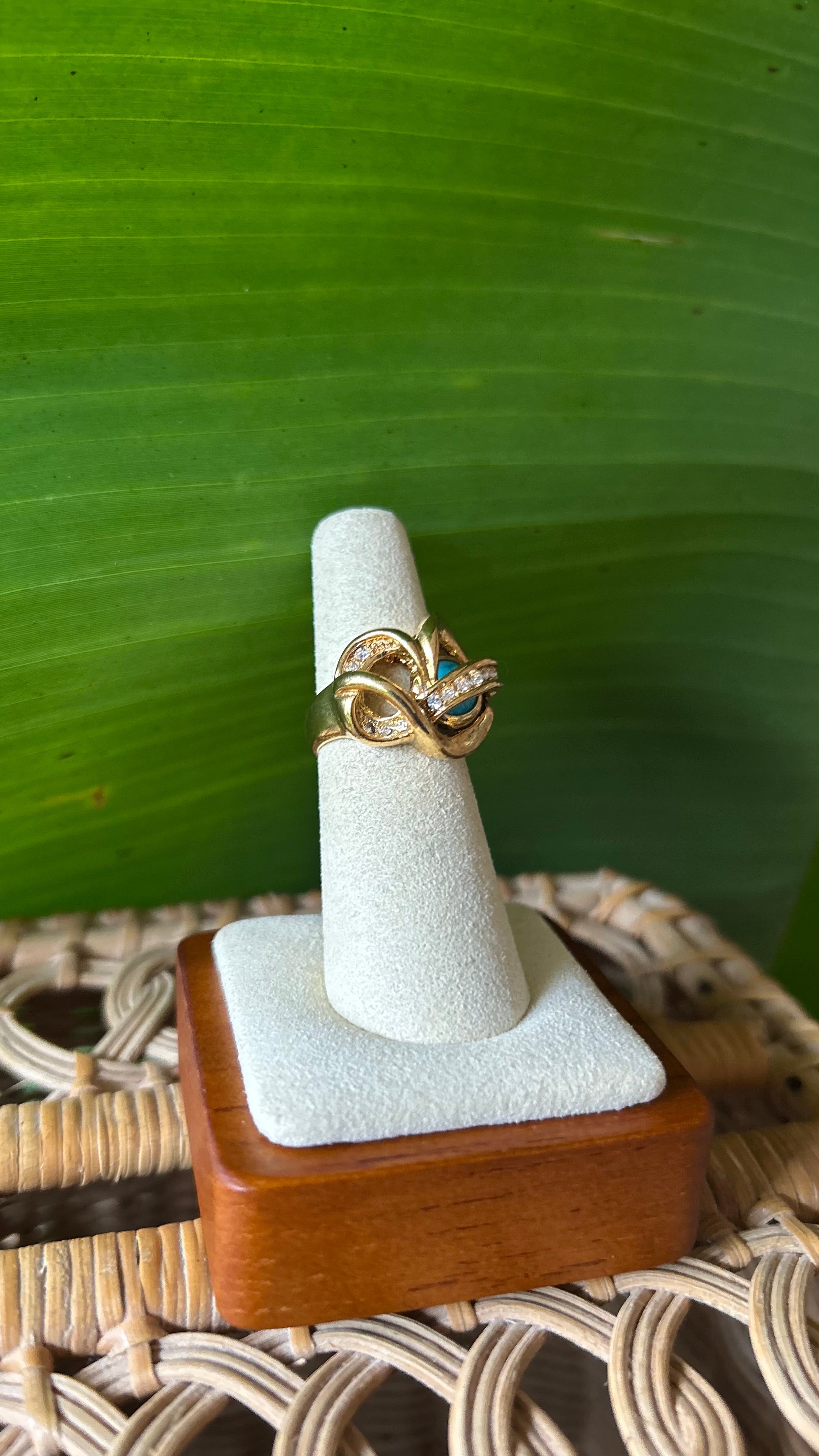 Vintage rose spiral turquoise crystal ring