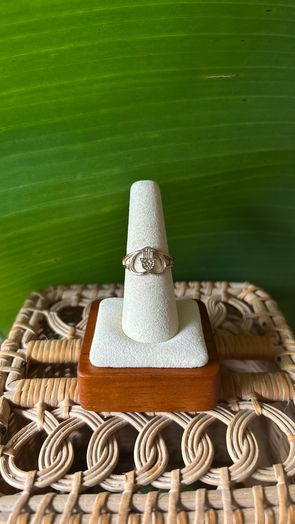 Hamsa Ring