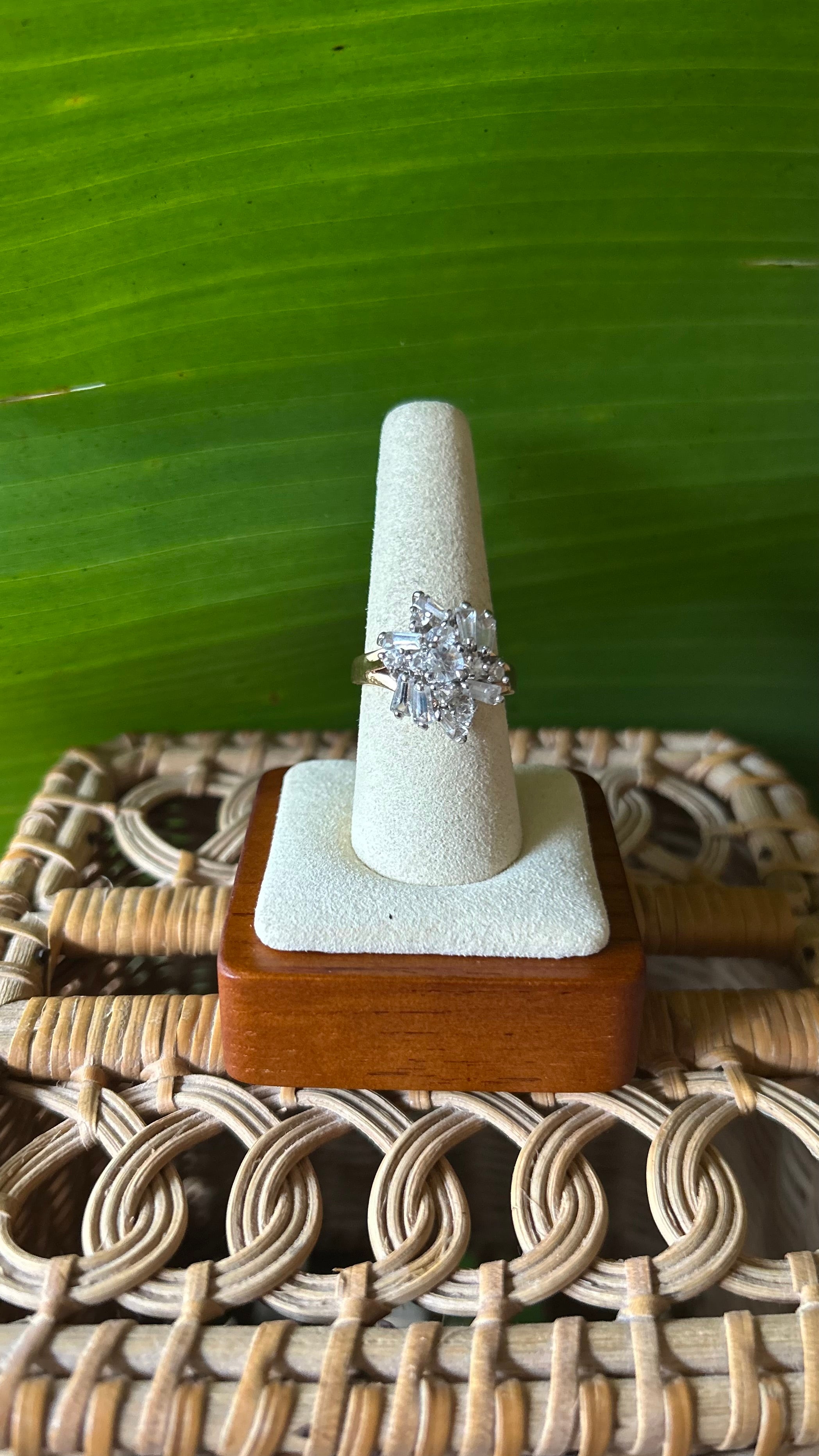 Vintage 18k gold filled Starburst Ring